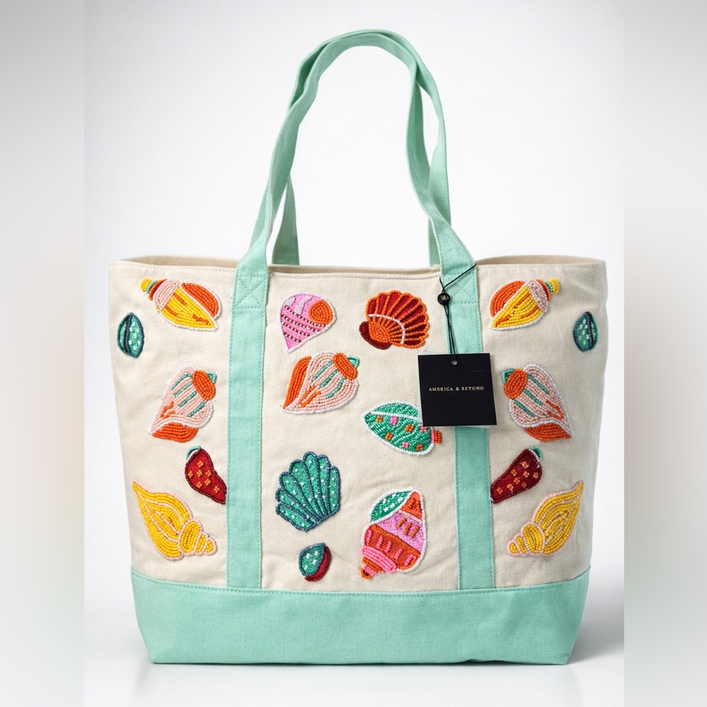 Large Seashell Canvas Beaded Tote